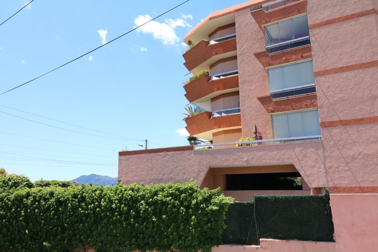 Studio With Beautiful Sea View And Direct Beach Access Cannes Esterno foto