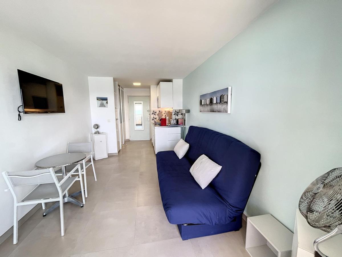 Studio With Beautiful Sea View And Direct Beach Access Cannes Esterno foto