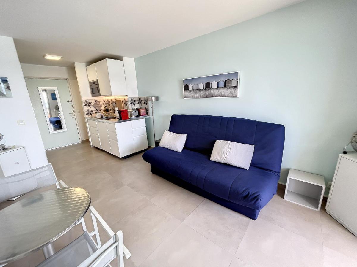 Studio With Beautiful Sea View And Direct Beach Access Cannes Esterno foto